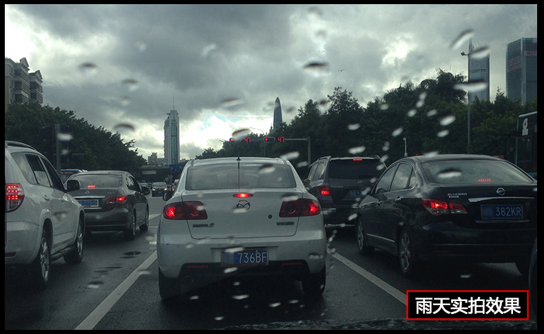 小霸王前后雙錄行車記錄儀