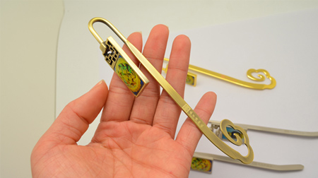 祥云鋅合金書簽